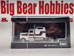 IXO New 1/64 1995 Kenworth W900L 86″ Studio Sleeper James Bond Comet Paint