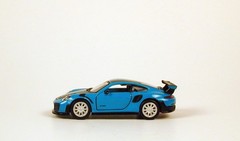 Maisto Speed Icons Porsche 911 GT2 RS Blue w/ Collector Box No Package