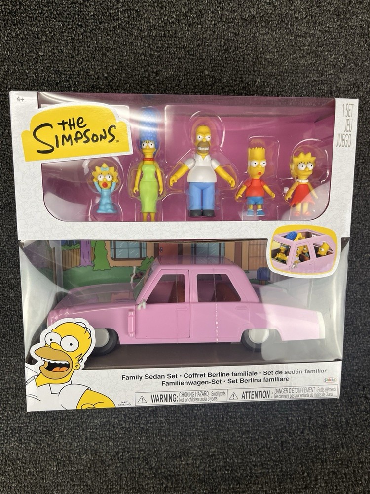 JAKKS PACIFIC THE SIMPSONS FAMILY SEDAN SET 1:24 SCALE