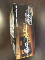 Hot Wheels Elite 64 Mod Shop ‘17 Toyota Tacoma