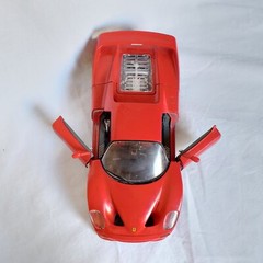 RARE VINTAGE FERRARI F50 BURAGO CLASSIC 1995 DIECAST RED 1/18 SCALE MODEL CAR.