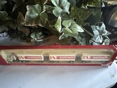 tractor trailer diecast herpa safeway