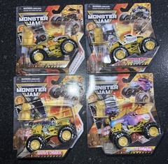 BRAND NEW! 2026 MONSTER JAM GOLD TROPHY TRGX SERIES #01 SET OF 4