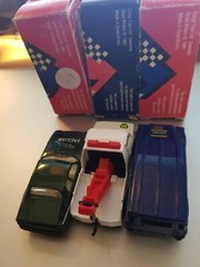 Corgi Ford Transit Wrecker & Race Support Land Rover & Jaguar Track Car – Boxed