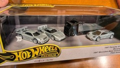 Hot Wheels Premium Fleet Street Porsche 911 GT1 CLK-GTR F1 Diecast 1:64