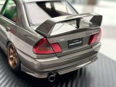 Ignition Model 1/18 IG3851 Mitsubishi Lancer Evolution IV (CP9A) Gun Metallic