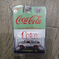 M2 Machines Square body Raw Chase 1979 Chevrolet Scottsdale 1/250 coca cola coke