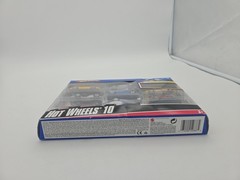 Hot Wheels 10 Car Gift Pack Exclusive Decoration NIP New In BOX SEALED