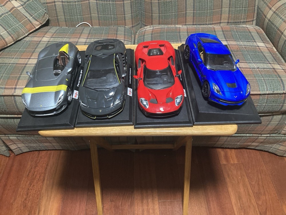 4 Collectible Model Race Cars With Stand Openable Doors !!! 🏎️ 🔥