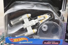 Star Wars-Star Trek JL Romulan Bird of Prey & Hot Wheels Y-Wing Fighter Lot of 2