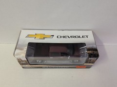 NORSCOT 1/24 RED 2014-15 CHEVY SILVERADO Z71 TRUCK NEW IN BOX