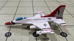 MICRO MACHINES MILITARY Aircraft General Dynamics F-16 Falcon Thunderbird (A62)