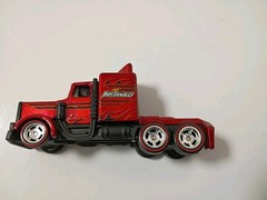 HW Hot Wheels Long Gone red w/ flames Hot Tamales Semi – Loose 1:64 Red. Line Ti