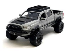 2023 Toyota Tacoma TRD Off Road Toyo Tires 1:24 Scale Model – Maisto 32458WH