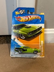 Hot Wheels 71 HEMI CUDA Plymouth – 2012 Hot Wheels New Models #48 – Green MOPAR
