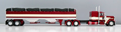 DCP 1/64 Maroon Red Cream Peterbilt 389 Wilson Grain Trailer 60-2275 Farm Toy