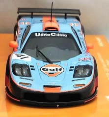 MINICHAMPS 900103713 McLaren F1 GTR Gulf 1997 Le Mans 24H