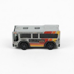 2004 Matchbox City Adventure Service Silver 2-7/8″ Diecast Bus Red/Orange