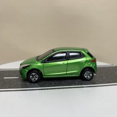 Takara Tomy Tomica #86 14-19 Mazda Demio Mazda2 w/Opening Hatch Green 1:56 NM
