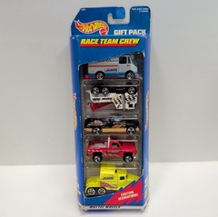 1997 Hot Wheels Race Team Crew Gift Pack 5 Vehicle Pack NIP Error Sealed