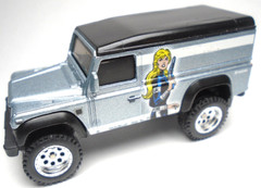 2021 HOT WHEELS LAND ROVER DEFENDER 110 HARD TOP SHIELD SILVER 2 5/8″ SUV