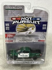 Greenlight Hot Pursuit Series 39 2018 Nissan Titan XD Pro-4X CHASE