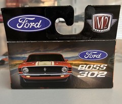 M2 MACHINES 1970 FORD MUSTANG BOSS 302 R90 NIB ORANGE W/SILVER STRIPES