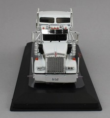 1:64 IXO Models *WHITE James Bond 007* Kenworth W900 Semi Truck NIB!