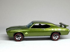 🔥 Hot Wheels ‘70 Green Pontiac GTO Judge CUSTOM MADE REDLINE Die cast