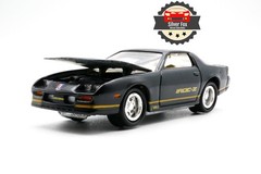 1989 CHEVROLET CAMARO IROC-Z BLACK GOLD 1/64 SCALE DIECAST COLLECTOR MODEL CAR