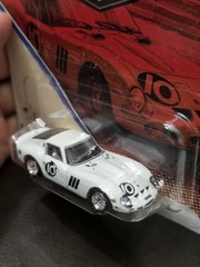 Hot Wheels Premium 2026 Car Culture 10 Vintage Racing Ferrari 250 GTO White