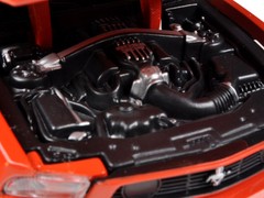 2012 FORD MUSTANG BOSS 302 ORANGE & BLACK 1/24 DIECAST MODEL CAR BY MAISTO 31269