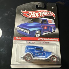 Hot Wheels Delivery 32 Ford Sedan #22 Blue B&M