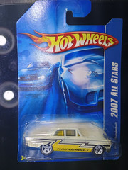 23 Car Hot Wheels Lot, 70 Plymouth Road Runner, Barracuda, Camaro Convrertible