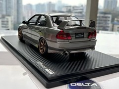 Ignition Model 1/18 IG3851 Mitsubishi Lancer Evolution IV (CP9A) Gun Metallic