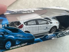3 NY YANKEES Greenlight FORD : EXPLORER , TAURUS SHO + FIESTA 1:64 N.Y. Yanks