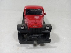 Newray 1946 Dodge Power Wagon Car Model 1:32 Opening Doors Windshield Moves