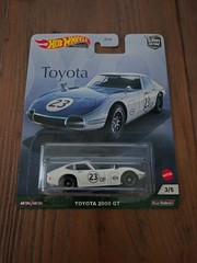Hot Wheels Premium Toyota 2000 GT (White) Car Culture