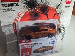 Tomica Tomy Diecast Nissan GT-R No. 23 1/62