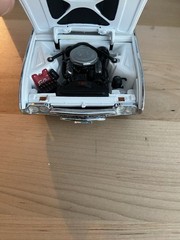 Danbury Mint 1961 Ford Thunderbird New York Yankees Team Car 1/24 Diecast w/Box