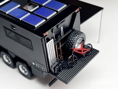 GCD 1/64 Mercedes Arocs 8×8 Ultimate Expedition Truck GT Show Exclusive Black