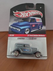 Hot Wheels 2010 Slick Rides #22/34 ’32 Ford Sedan Delivery Gray – Real Riders