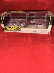 Hot Wheels Premium Fleet Street 1997 Porsche 911 GT1 CLK-GTR F1 1:64 Set