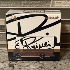 STARBUCKS RESERVE CANDYLAB Princi Bakery Logo TRUCK WOODEN DIECAST TOY CAR