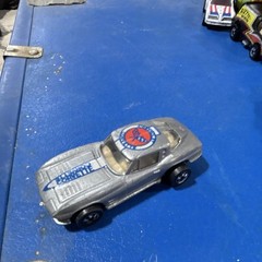 Silver Diecast Toy Car Vehicle Type: Car w/ Blue & Red Decals