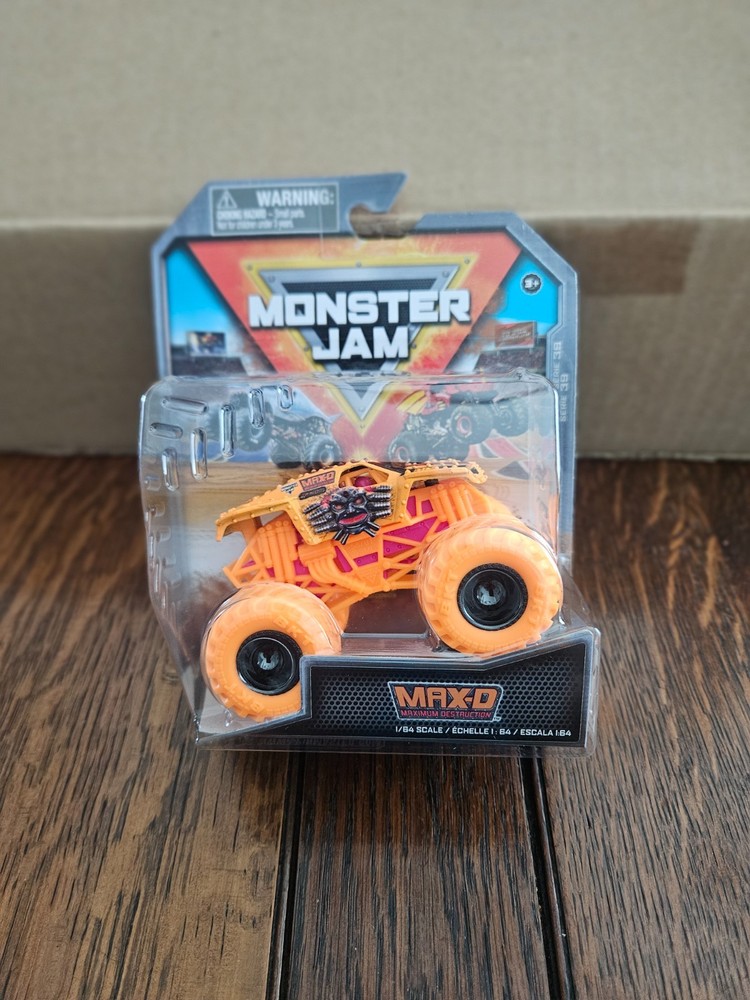 Monster Jam Spin Master SERIES 39 MAX-D