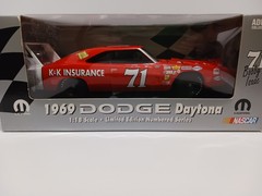 1:18 “1969 Dodge Daytona” #71 Bobby Isaac NASCAR Winged Warrior Diecast by RC2,