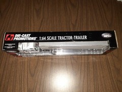 DCP 33275 BNSF Logistics Pete 587 Van Trailer 1/64