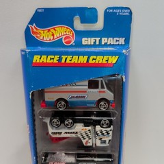 1997 Hot Wheels Race Team Crew Gift Pack 5 Vehicle Pack NIP Error Sealed