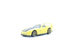 2012 2013 Matchbox DODGE VIPER GTS-R CONCEPT 29/120 MBX Adventure City, Yellow